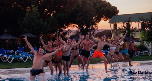 Printemps -  Ado Holiday Camp