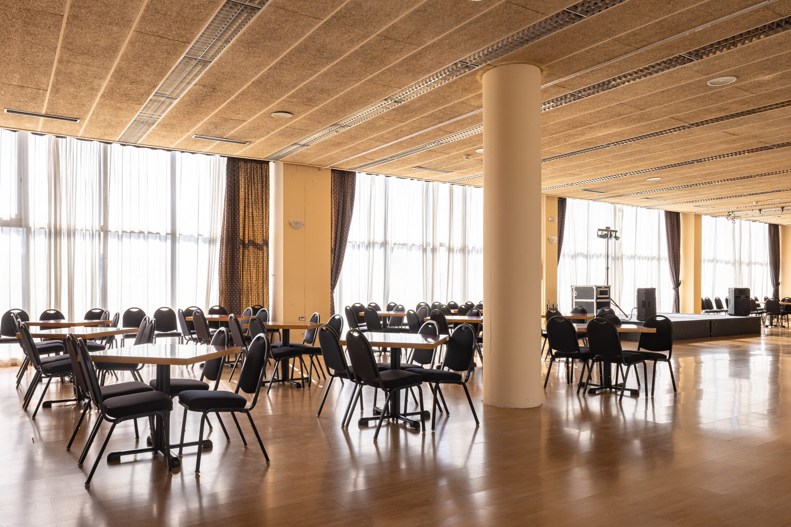 conference-room---htop-platja-park_52886442953_o