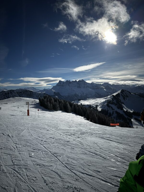 Carnaval 2025 – Chalet « Le Nid Alpin » – Châtel – Image 5